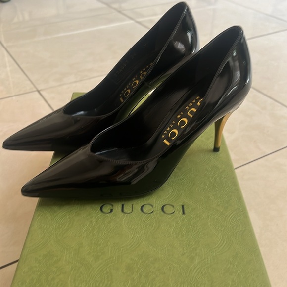 GUCCI brand new!!! Patent pump. - Picture 1 of 10